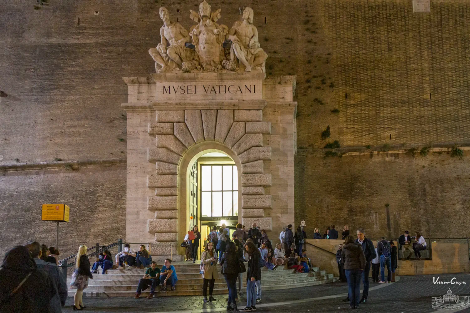 tour nocturno vaticano